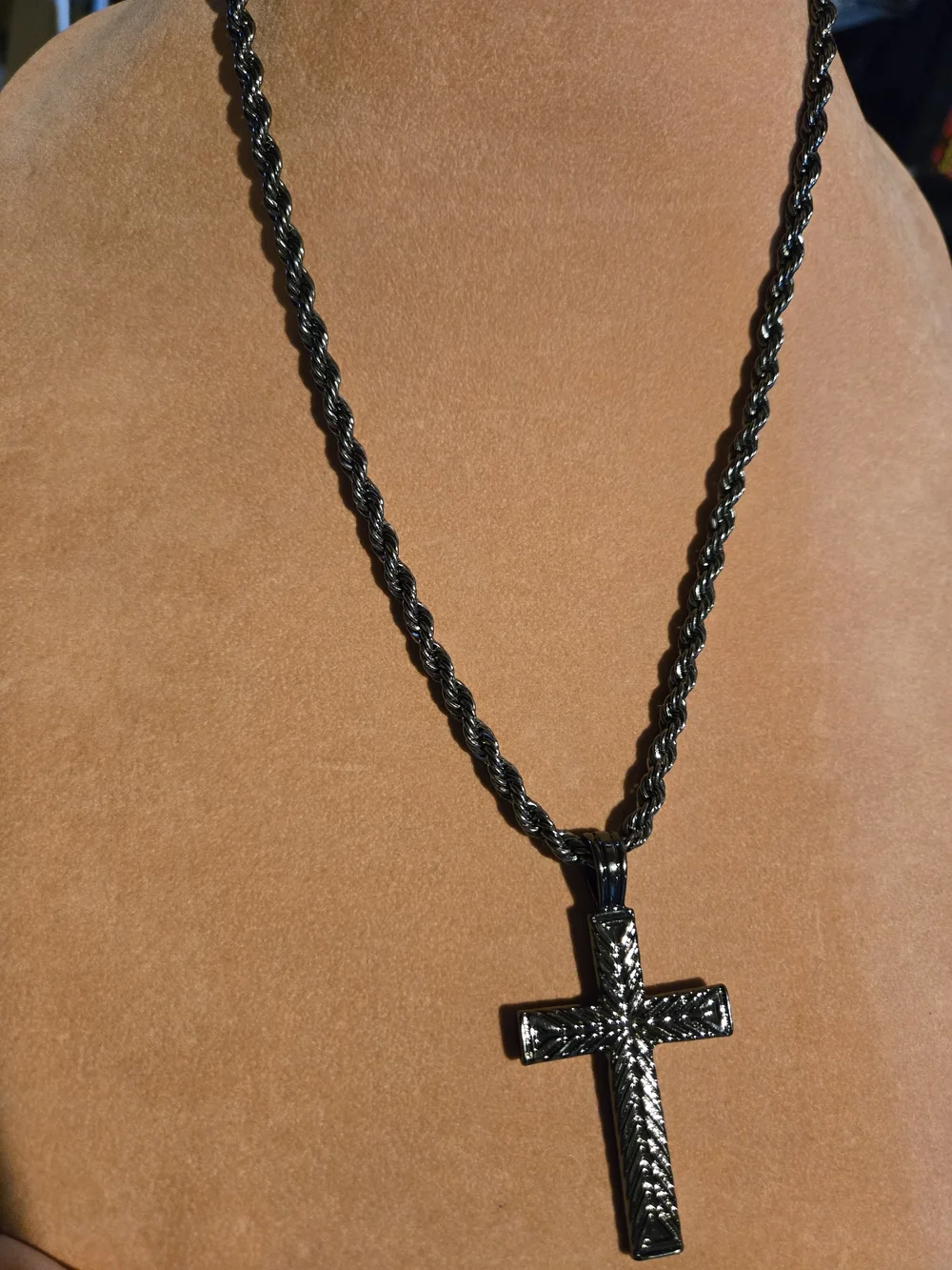 Guess gunmetal cross